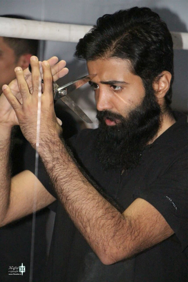 نمایش پرفورمنس «گاو بازی»، طراح و کارگردان: مهدی پرویش، آبادان 7