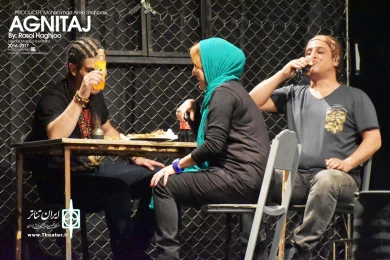 نمایش آگنیتاژ- کارگردان: مجتبی رستمی فر- عکس: داریوش نیک محمدی - تالار آفتاب اهواز 7