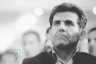 همایون قنواتی مدیرکل فرهنگ و ارشاد اسلامی خوزستان در مشهد به تماشای نمایش «نوبت یعنی بعدی» نشست