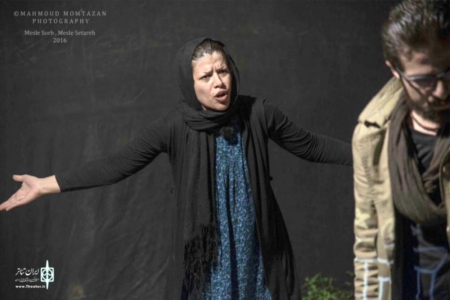 نمایش «مثل سرب، مثل ستاره»-کارگردان: سیداسماعیل سخایی- عکس: محمود ممتازان- پلاتو ارشاد بهبهان