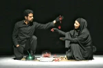 نمایش «حسینیه ارث پدرم» در بندرماهشهر روی صحنه است 2