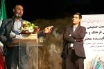 نشست صمیمی هنرمندان و اهالی فرهنگ و هنر با حاج علی عسکر ظاهری نماینده محترم شهرستانهای مسجدسلیمان ،لالی، هفتکل و اندیکا در مجلس شورای اسلامی و بزرگداشت روز جهانی تئاتر و روز ملی هنرهای نمایشی در مسجدسلیمان