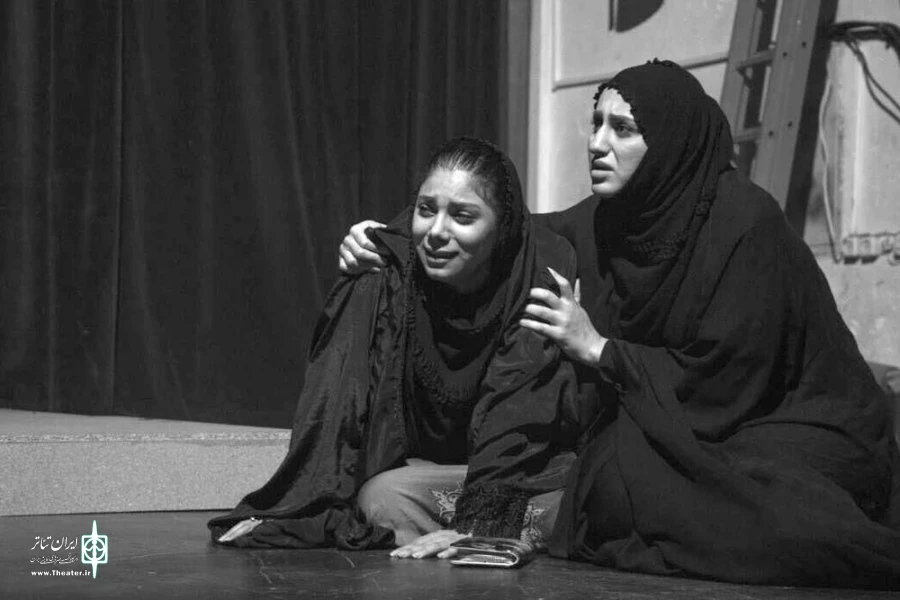 نمایش «حاتم» در اهواز به روی صحنه رفت 4