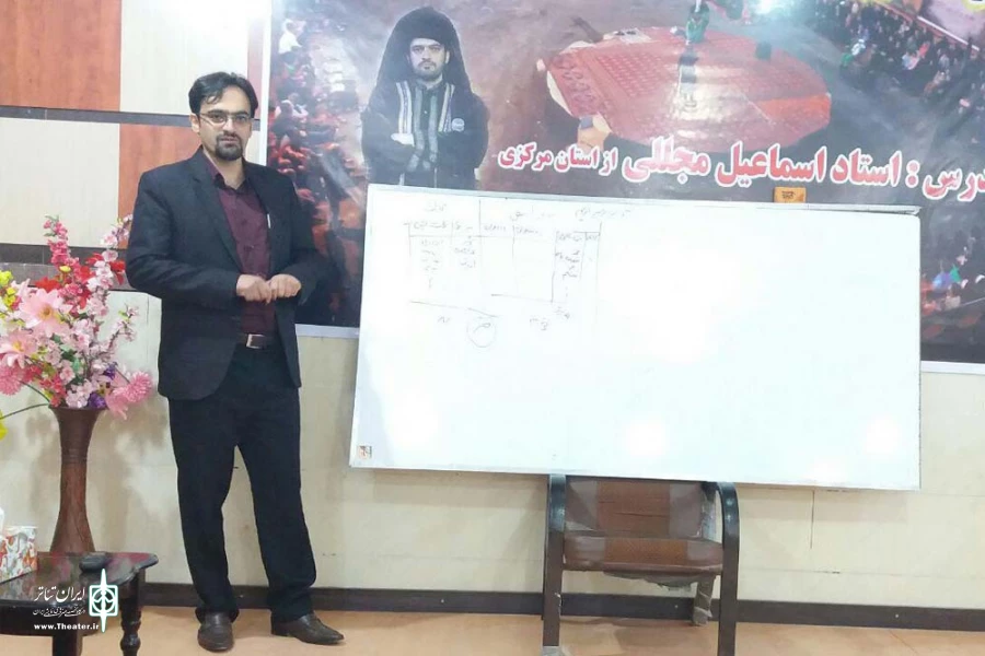 کارگاه آموزشی تعزیه و اهدا ۴۰۰ جلد کتاب به گروههای تعزیه استان خوزستان 2