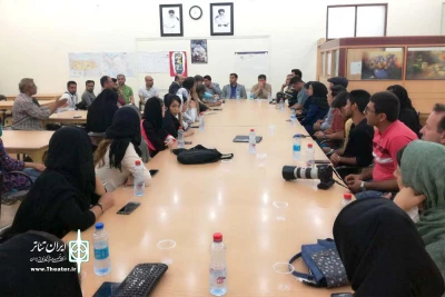 نشست هنرمندان تئاتر خرمشهر و عبداله سامری برگزار شد