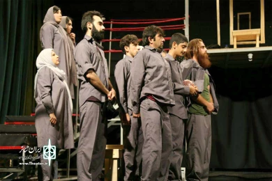نمایش «هذیان»-نویسنده و کارگردان: مرتضی سخاوت-دزفول-عکاسان:محمدشجری زاده و حسین آبسالان -آذرماه 1396