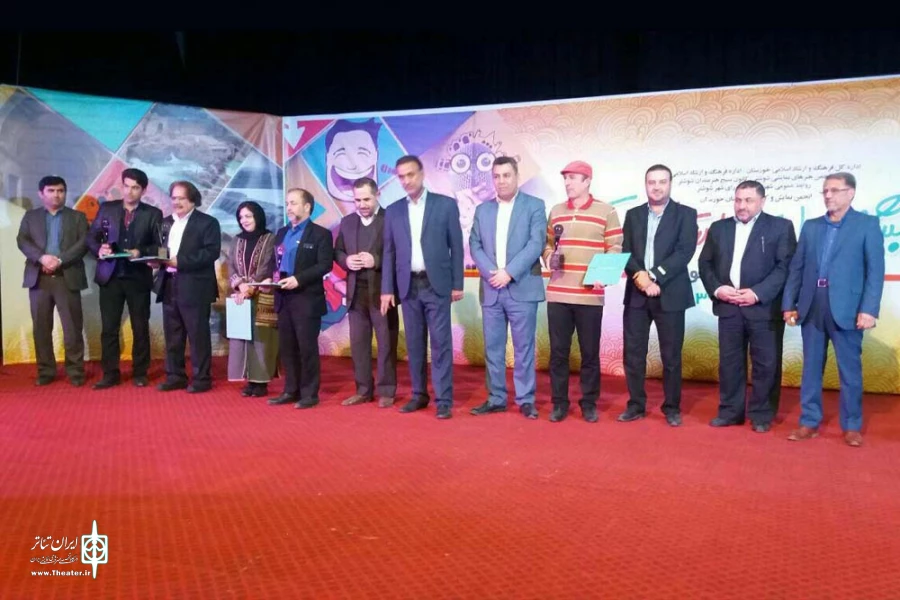 نخستین جشنواره استانی استنداپ کمدی خوزستان برگزیدگان خود را شناخت 2