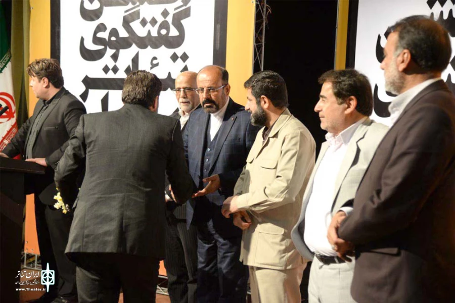 تقدیر از اعضای شورای راهبردی تئاتر استان خوزستان 5