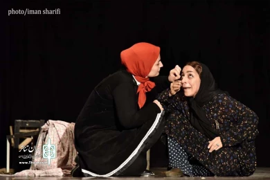 نمایش های روزاول نخستین جشنواره ملی تئاتر اهواز
