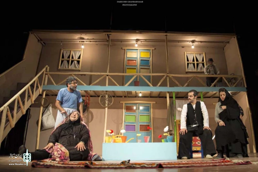 گزارش تصویری نمایش کمدی «پرپری» به کارگردانی هادی شجاعی-تالار آفاق بهبهان-عکس: داریوش قنبرنسب
