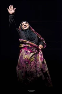 گزارش تصویری نمایش کمدی «پرپری» به کارگردانی هادی شجاعی-تالار آفاق بهبهان-عکس: داریوش قنبرنسب