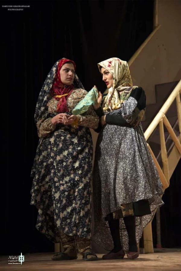 گزارش تصویری نمایش کمدی «پرپری» به کارگردانی هادی شجاعی-تالار آفاق بهبهان-عکس: داریوش قنبرنسب