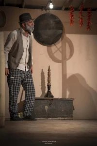 گزارش تصویری نمایش کمدی «پرپری» به کارگردانی هادی شجاعی-تالار آفاق بهبهان-عکس: داریوش قنبرنسب