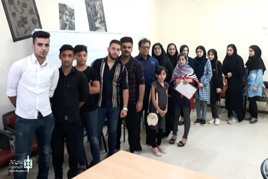 دومین کارگاه آموزش بازیگری تئاتر در شهرستان گتوند برگزار شد 2