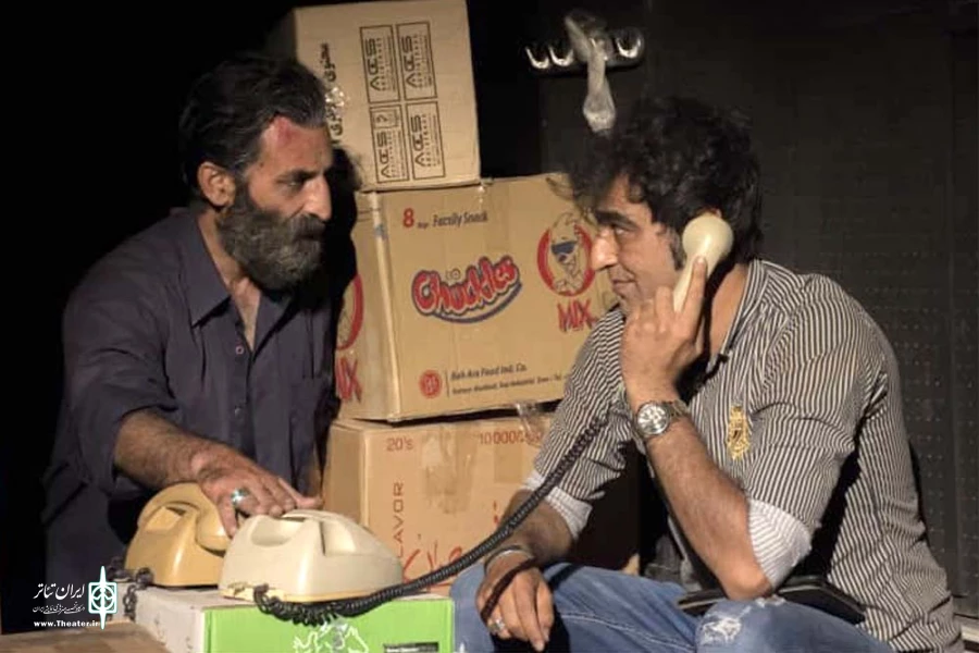 نمایش «صحنه هایی از زندگی پدرم» در تالار آفتاب اهواز به روی صحنه رفت 3
