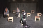 نمایش «زنی که مردش را گم کرد» در مجتمع فرهنگی سینمایی دزفول به روی صحنه رفت 4