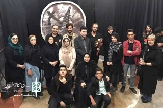 عضو کانون ملی منتقدین تئاتر ایران:

تعامل بین نسل ها در جامعه تئاتر اهواز تقویت شود