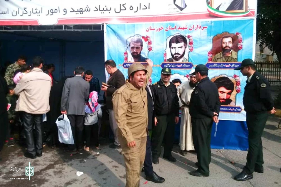 نمایش محیطی «همیشه انقلابی» روز 22 بهمن در اهواز اجرا شد 3