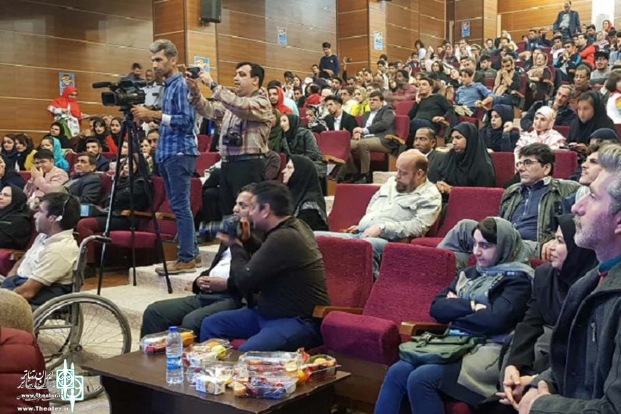 کسب سه جایزه توسط هنرمندان خوزستانی از هفتمین جشنواره منطقه ای تئاتر معلولین خلیج فارس 2