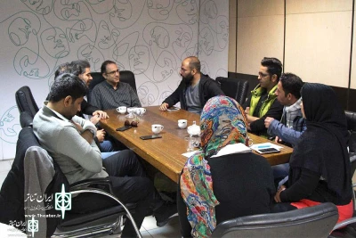 درگفت‌وگو گروهی ایران تئاتر با اعضا نمایش «تاکسیدرمی» از خوزستان مطرح شد؛

باید دست از کلیشه ها برداریم گفتنی ها گفته شد