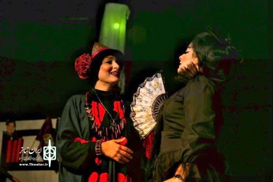 گزارش تصویری نمایش «کسب و کار عجیب خانواده تواچ» به کارگردانی ندا عزیزیه - تالار شهر اهواز - عکس: اعظم خسروی - اسفندماه 1397