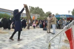 نمایش خیابانی «مزامیر پیاده رو» در گلزار شهدای هویزه اجرا شد 3