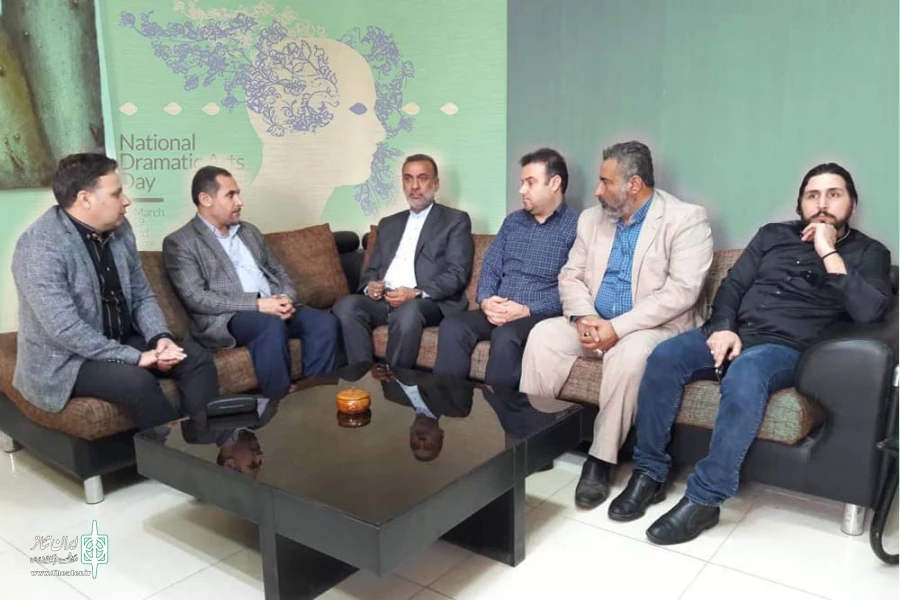 اولین نشست مدیر کل فرهنگ و ارشاد اسلامی خوزستان با مدیران تئاتر خوزستان در سال جدید 3