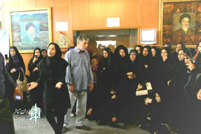 در سومین همایش ملی تئاتر خیابانی راهیان نور

نمایش خیابانی «دیروز تو، امروز ما» به موزه دفاع مقدس خرمشهر رسید