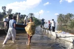 حضور کاروان مهر تئاتر خوزستان در مناطق سیل زده سوسنگرد 7