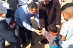 کاروان مهر تئاتر خوزستان به کمک مردم سیل زده شوش رفت 2