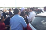 کاروان مهر تئاتر خوزستان به کمک مردم سیل زده شوش رفت 3