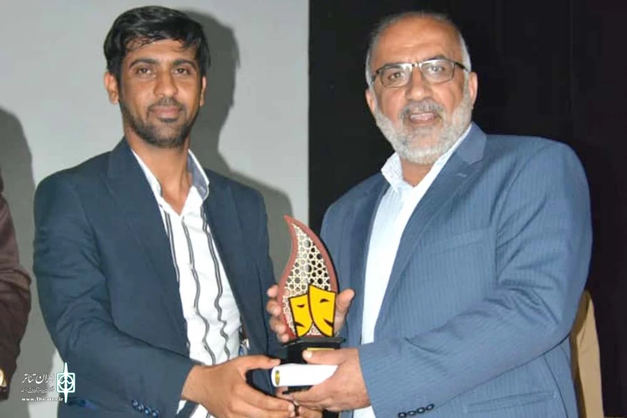 جشن نکوداشت روز ملی هنرهای نمایشی و روز جهانی تئاتر در سوسنگرد برگزار شد 3