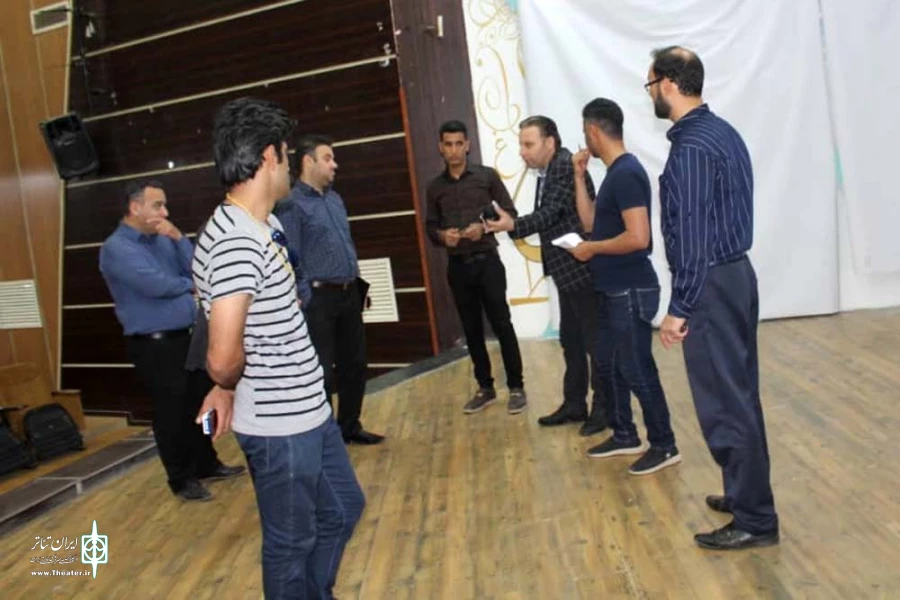 نشست هم اندیشی سی و یکمین جشنواره تئاتر استان خوزستان در شهرستان شوش برگزار شد 5