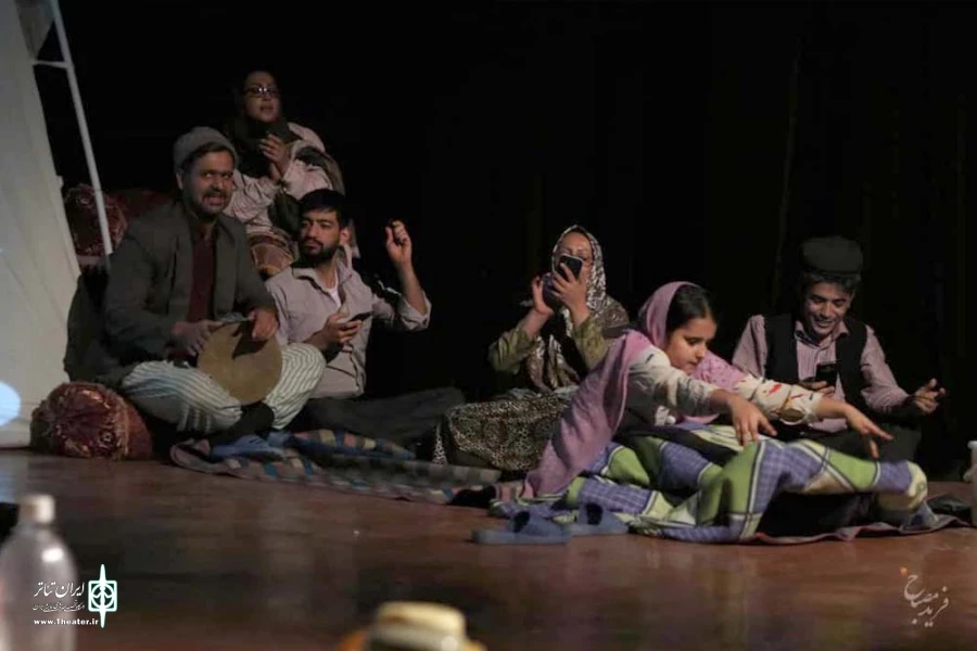 گزارش تصویری نمایش «شوخوس» - کارگردان: حسین قنوات امانی - عکس: فرید مصباح - تالار آفاق بهبهان - خردادماه 1398