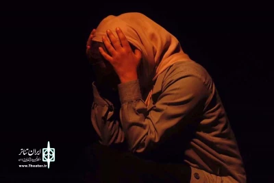 گزارش تصویری نمایش «عامدانه، عاشقانه، قاتلانه»-کاگردان: محمد بوبردک-عکاس: کیانا نوری موسی- امیدیه 1398