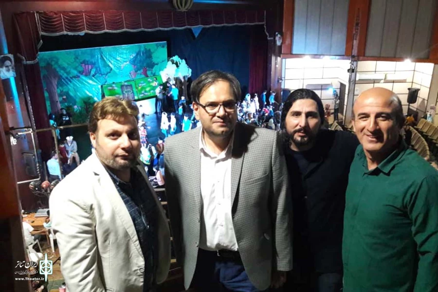 مدیرعامل انجمن هنرهای نمایشی ایران از نمایش های در حال اجرا در تالار آفتاب اهواز دیدن کرد 5