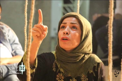 نمایش «من یک مده آ هستم» - کارگردان: سوسن بشیرذرتی- عکس: سمیه مقدم - مهرماه 98 - دزفول
