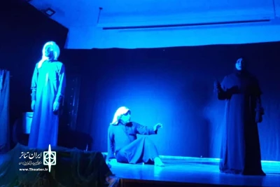 توسط گروه تئاتر اشراق؛توسط گروه تئاتر اشراق؛

نمایش عربی «الرسالة الخالدة» در فرهنگسرای مهدیه کارون به روی صحنه رفت