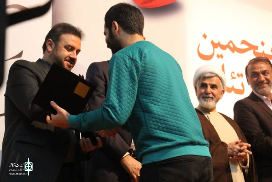 «داهول»  و «من دیگه از تاریک نمی ترسم»  2