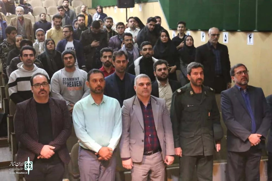 سومین گردهمایی هنرمندان تئاتر دزفول برگزار شد 2
