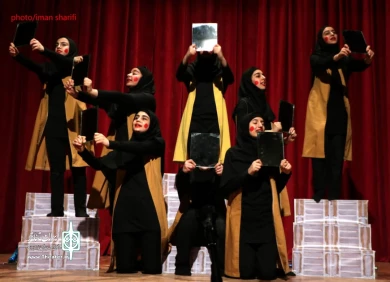 گزارش تصویری دومین روز دوازدهمین جشنواره منطقه ای تئاتر کودک و نوجوان مهر دزفول - عکس: ایمان شریفی - 15 بهمن ماه 1398