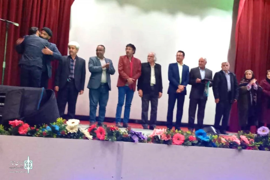 برگزیدگان بخش تئاتر صحنه ای دومین جشنواره نمایش های کوتاه تئاتر شهر آبادان معرفی شدند 3