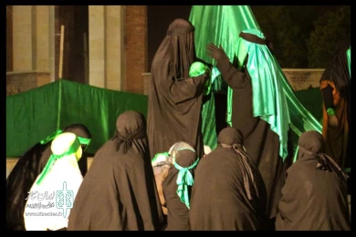 اجرای تعزیه «خیمه خورشید» به کارگردانی امین قادری از اندیمشک در شب دوم همایش تعزیه «حدیث آب و عطش» - عکاس: سمیه مقدم - دزفول - سوم مهرماه 99