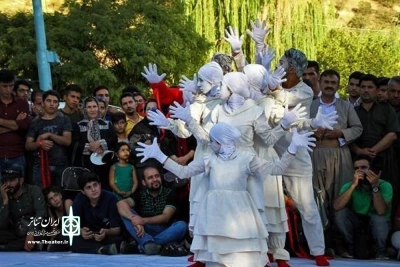 از سوی دبیرخانه اعلام شد

راه‌یابی ۱۳ نمایش خیابانی به رپرتوار تئاتر خیابانی خوزستان
