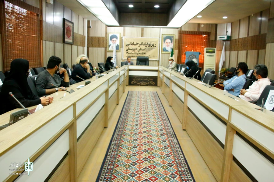 از پوستر رپرتوار تئاتر خیابانی استان خوزستان رونمایی شد 4