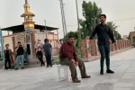 اجرای نمایش خیابانی «بچه پررو» در بهبهان 4