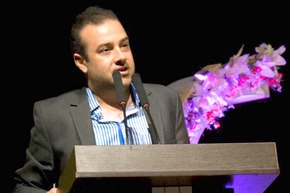 محمد یاقوت‌پور:

خانواده تئاتر خوزستان با ساسان شکوریان هم‌درد است