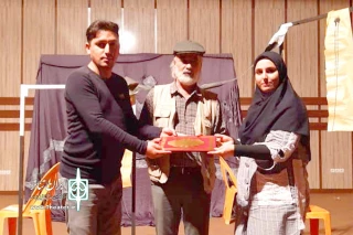 طی حکمی از سوی رئیس انجمن هنرهای نمایشی  شهرستان

مسئول روابط عمومی انجمن هنرهای نمایشی شهر چمران منصوب شد