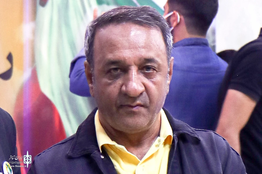 باید خیلی قوی‌تر و غنی‌تر با جشنواره‌ تئاتر لاله‌های سرخ برخورد شود 2