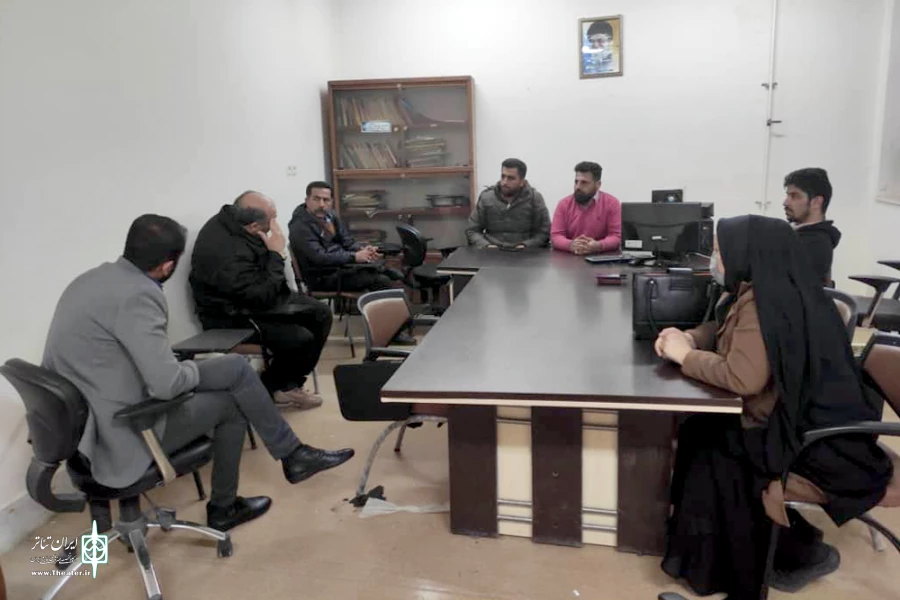 اولین نشست کانون تئاتر طنز باغملک برگزار شد 2